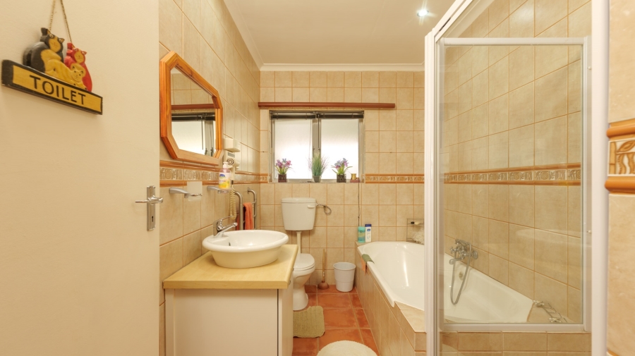 3 Bedroom Property for Sale in Suiderstrand Western Cape